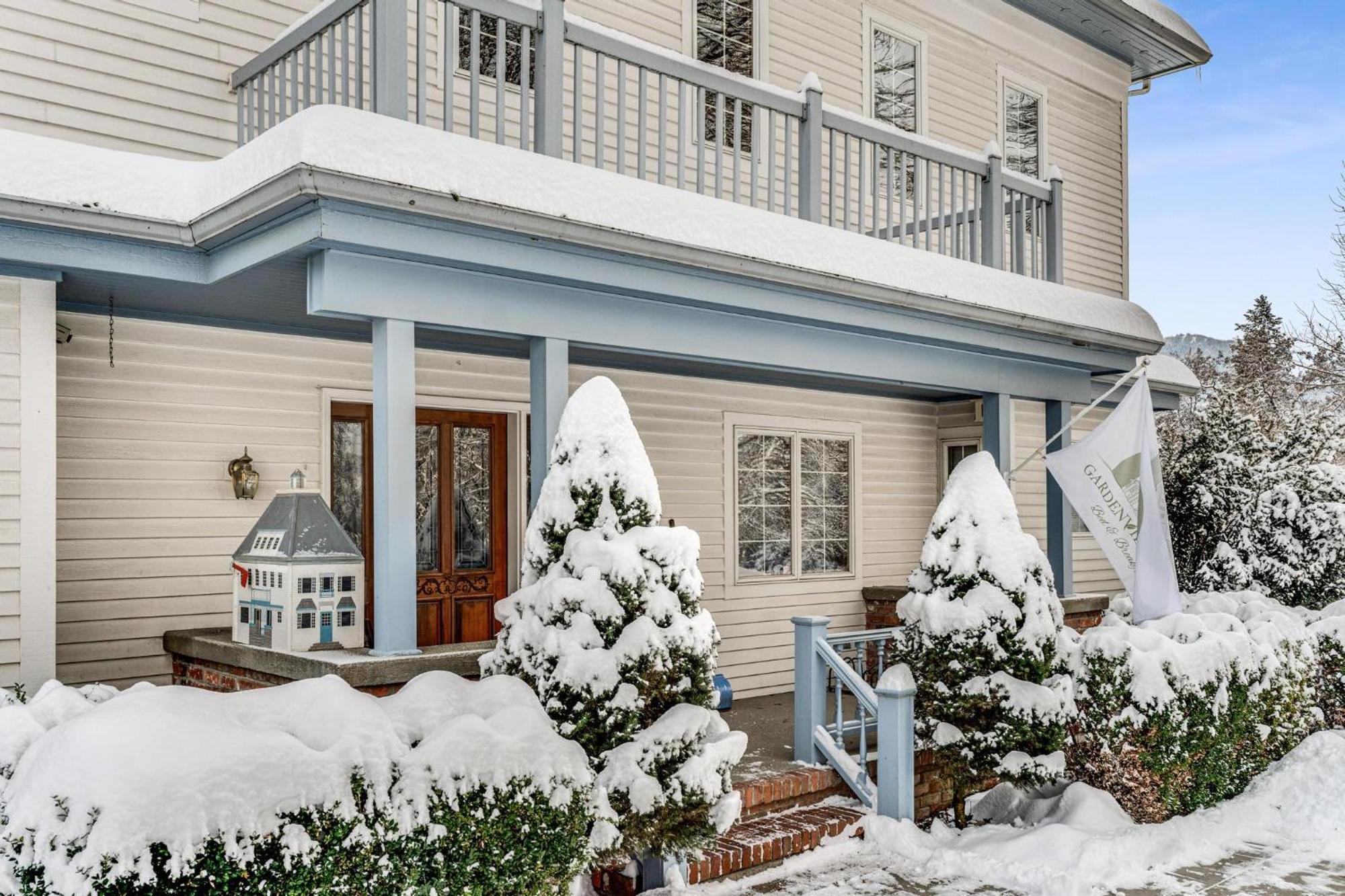 Kettle Falls Gardenview Estate Bed And Breakfast מראה חיצוני תמונה